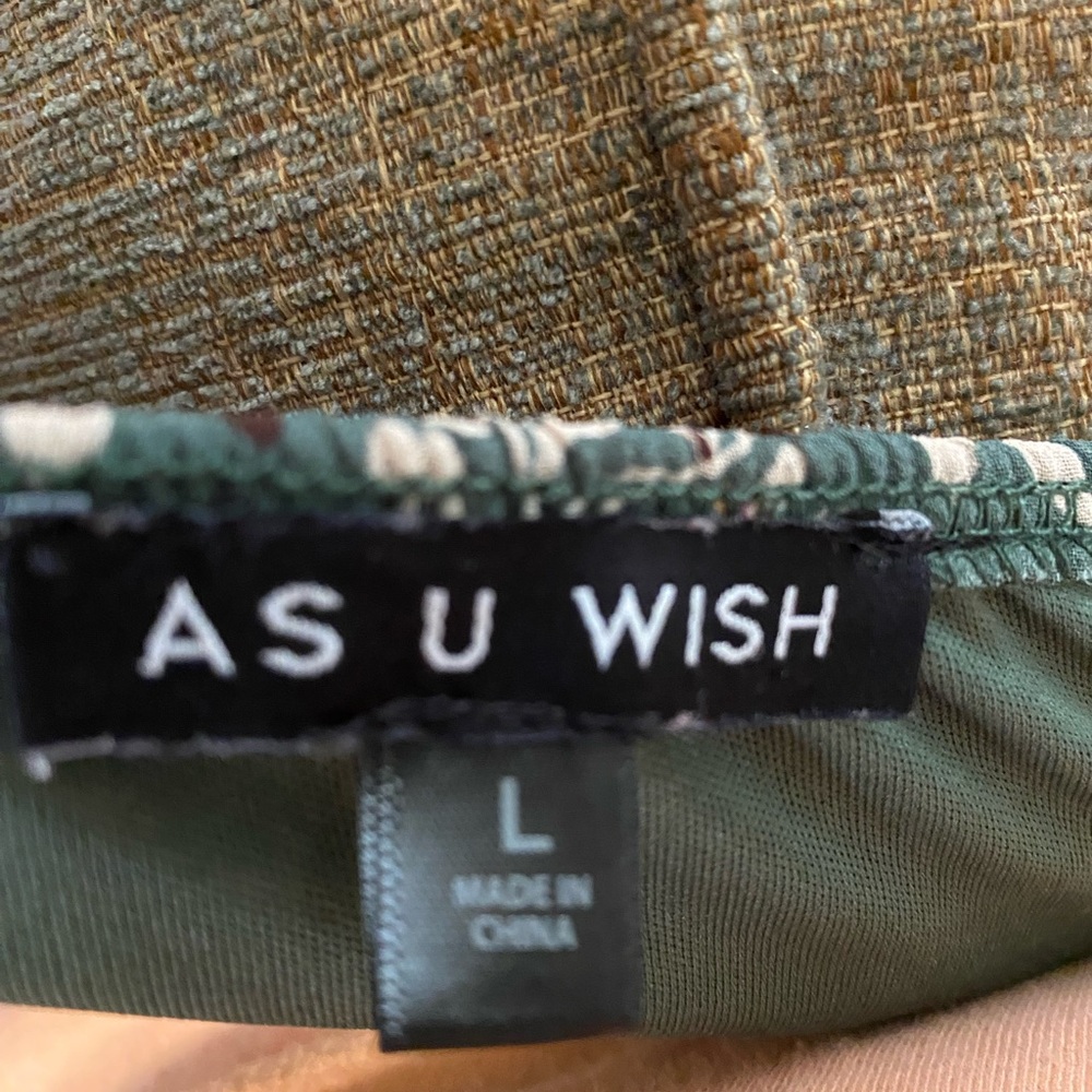 Dress - Picture 4 of 4